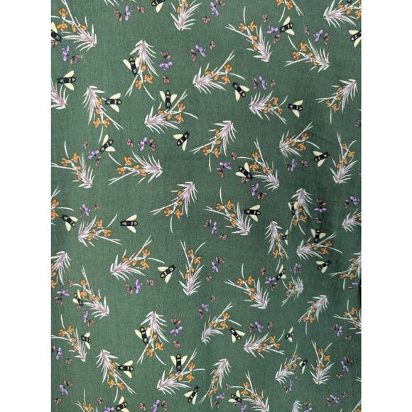 Modcloth Twist On Simple Bee and Floral Printed Button Down Shirt - Picture 9 of 9